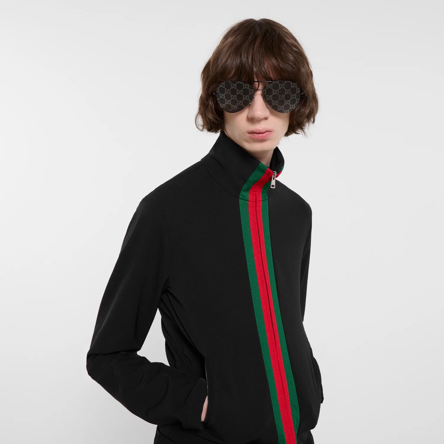 картинка Куртка Gucci Stretch Nylon Zip With Web, черный от магазина Одежда+