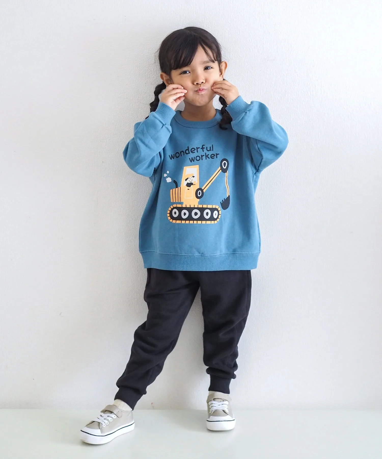 картинка Спортивные брюки SKAPE/Petite Pre-Jogger, Black от магазина Одежда+