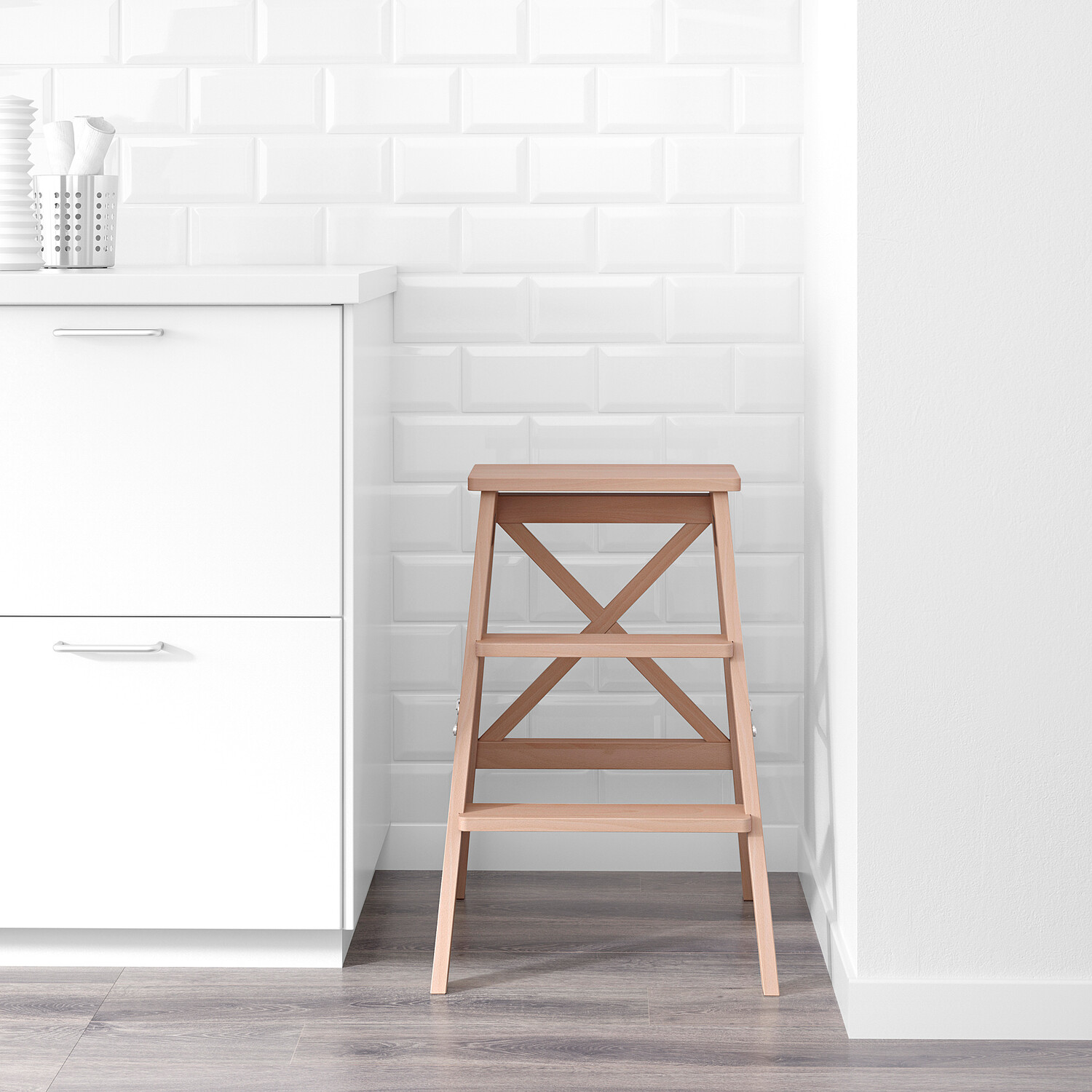картинка Стремянка Ikea Bekvam, бук от магазина Одежда+