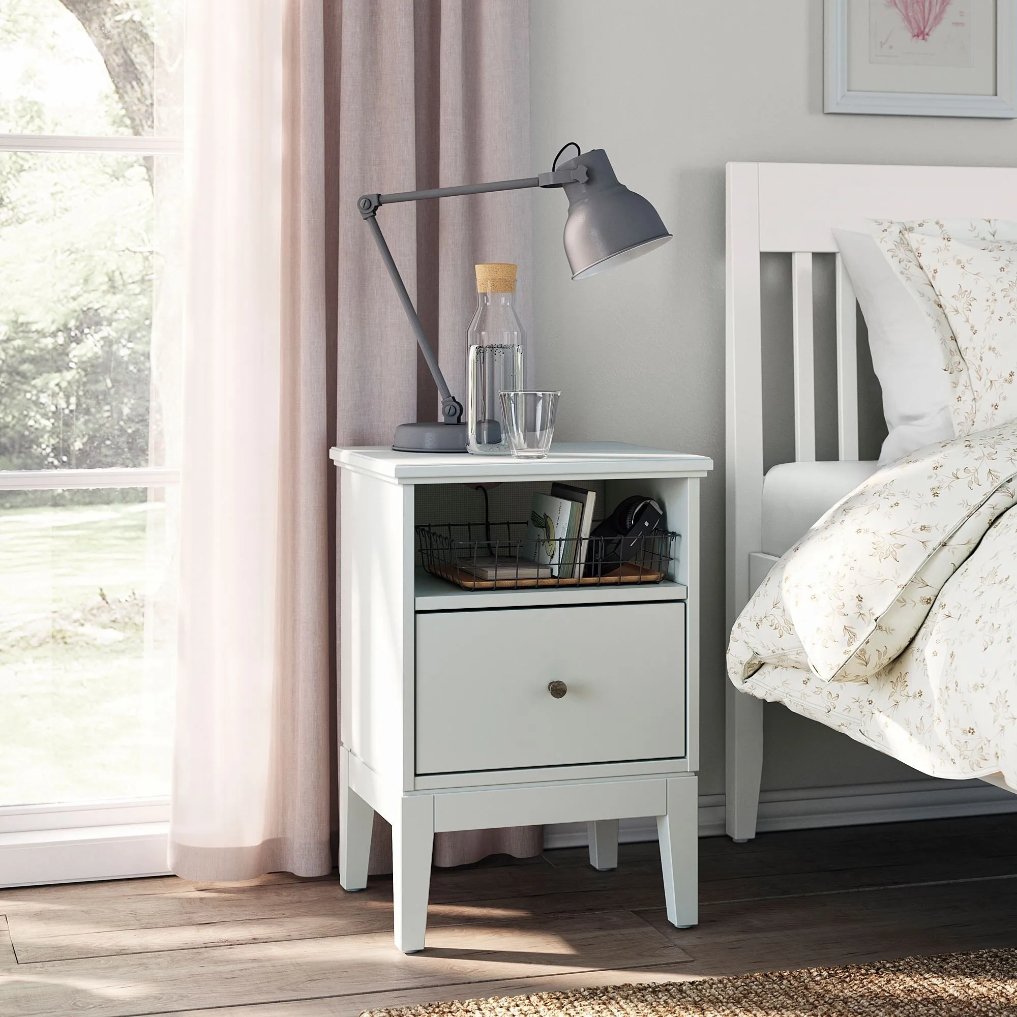 картинка Прикроватная тумба IKEA IDANАS, 47x40x68 см, белый от магазина Одежда+