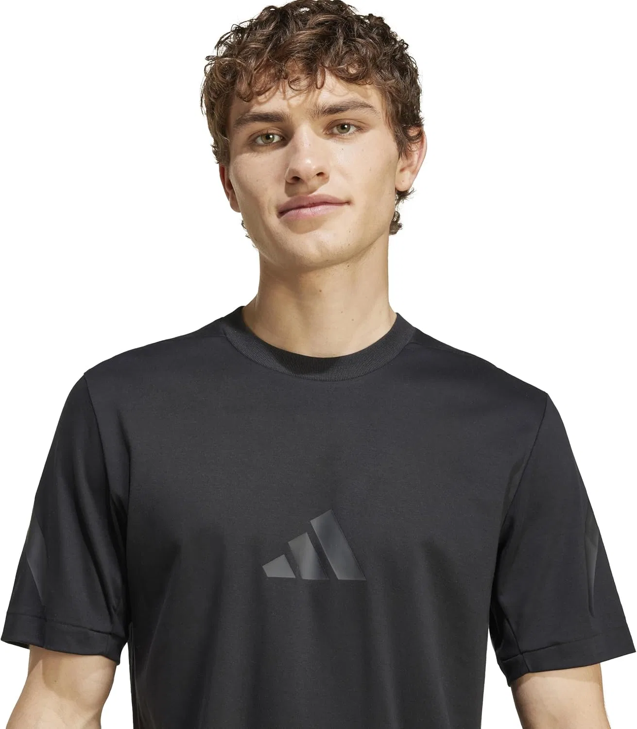 картинка Мужская футболка Adidas Zne, черный от магазина Одежда+