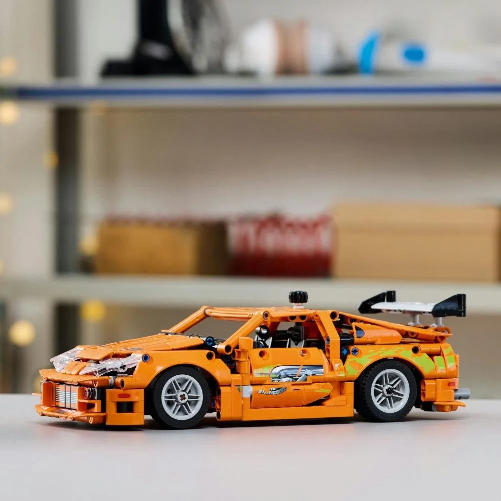 картинка Конструктор LEGO Technic Fast & Furious Toyota Supra MK4 от магазина Одежда+