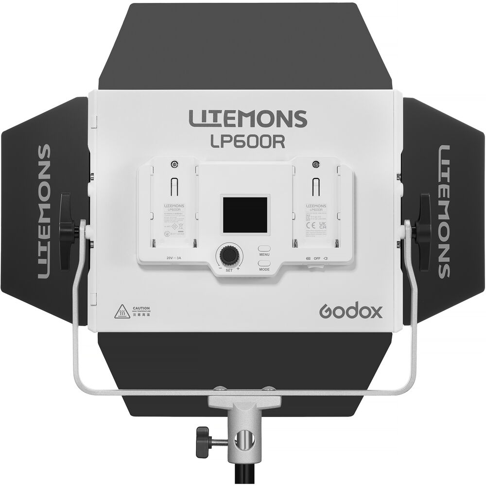 картинка Светодиодная панель Godox Litemons LP600R RGB от магазина Одежда+