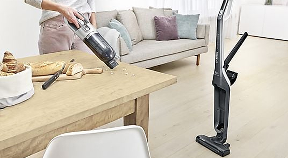 картинка Пылесос Bosch BBH3P280, черный от магазина Одежда+