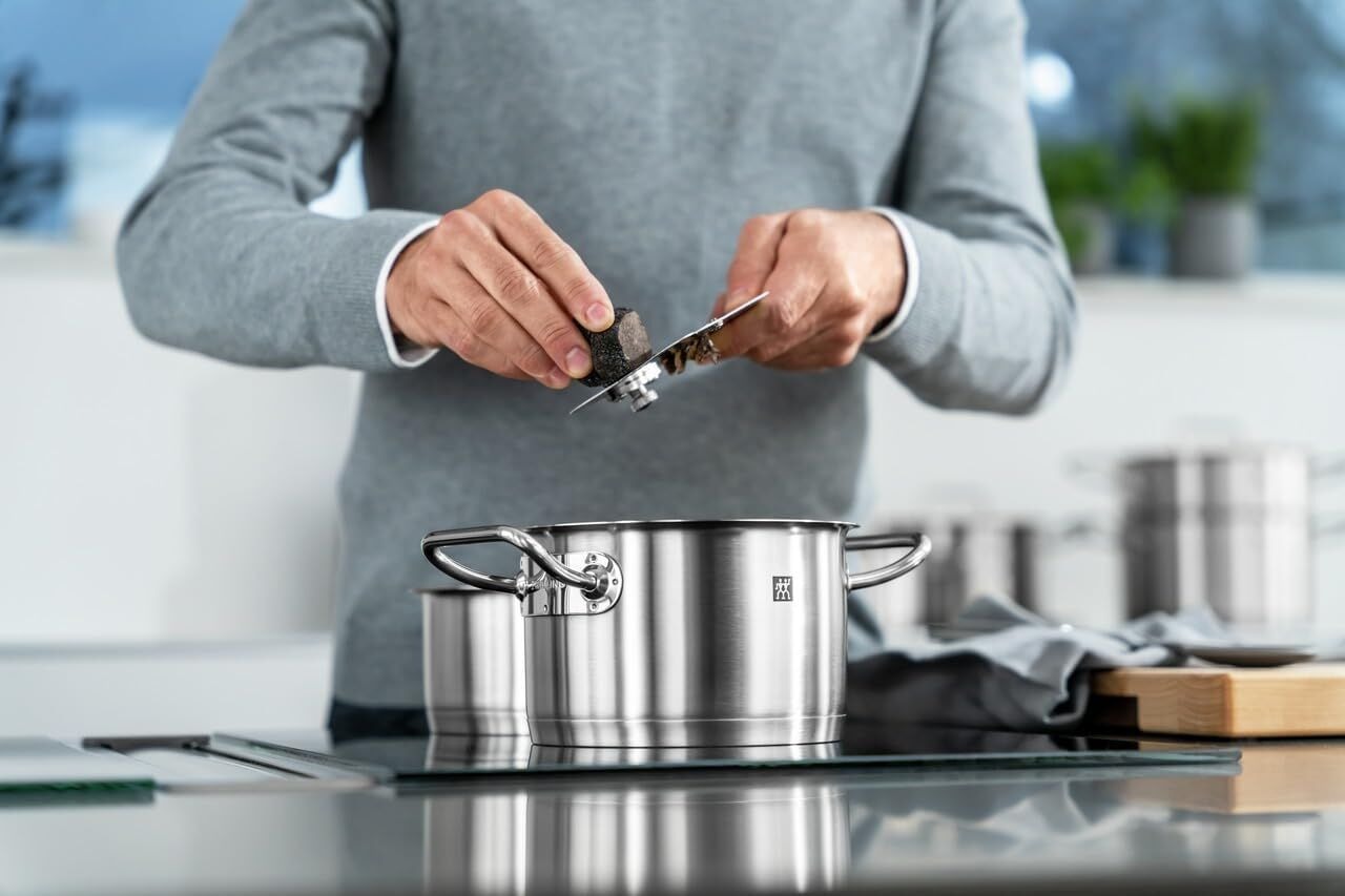 картинка Набор посуды ZWILLING Pro, 9 предметов, серебристый от магазина Одежда+
