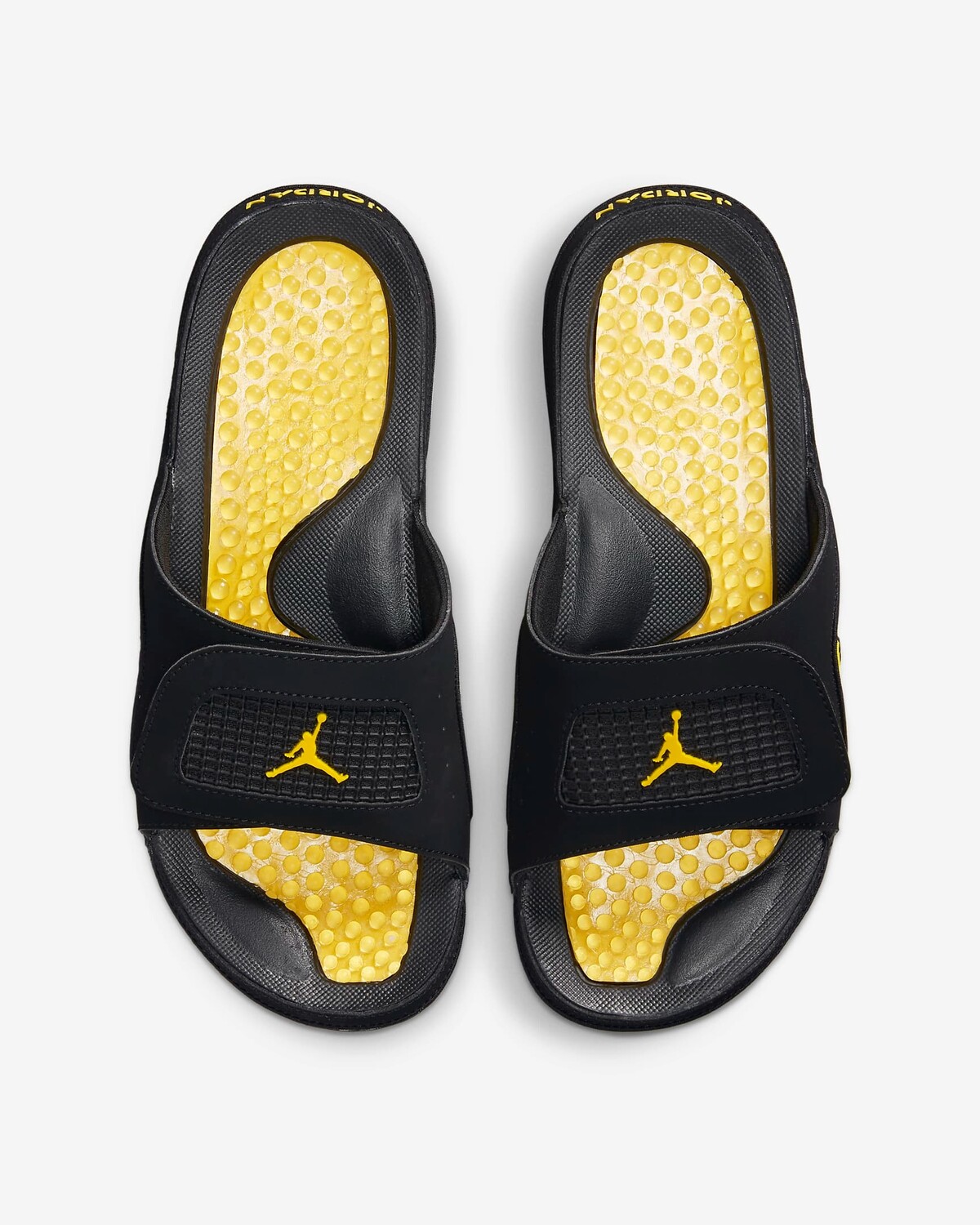 картинка Шлепанцы Nike Jordan Hydro 4 Retro, черный/желтый от магазина Одежда+