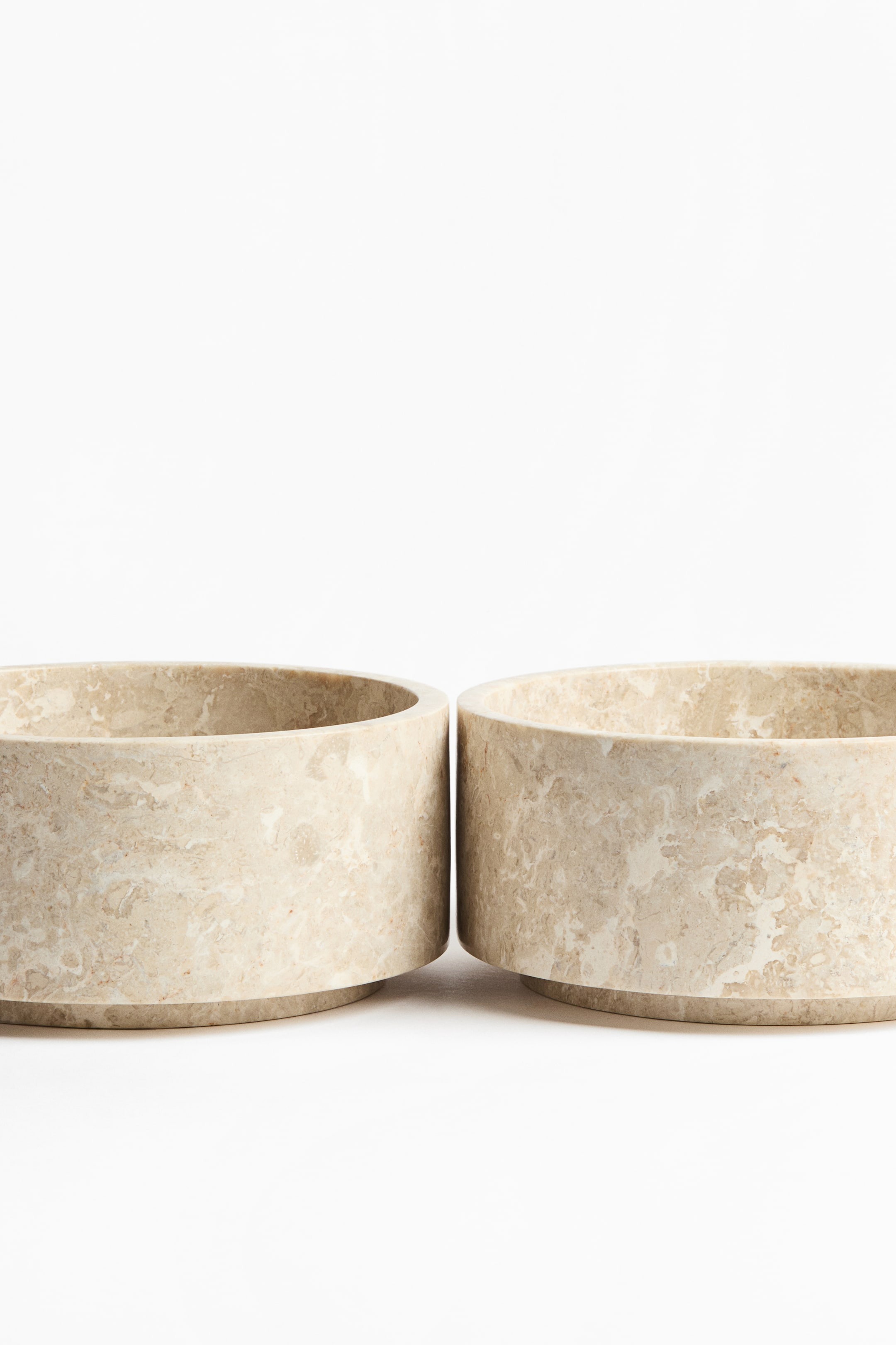 картинка Салатница H&M Large Marble, бежевый от магазина Одежда+