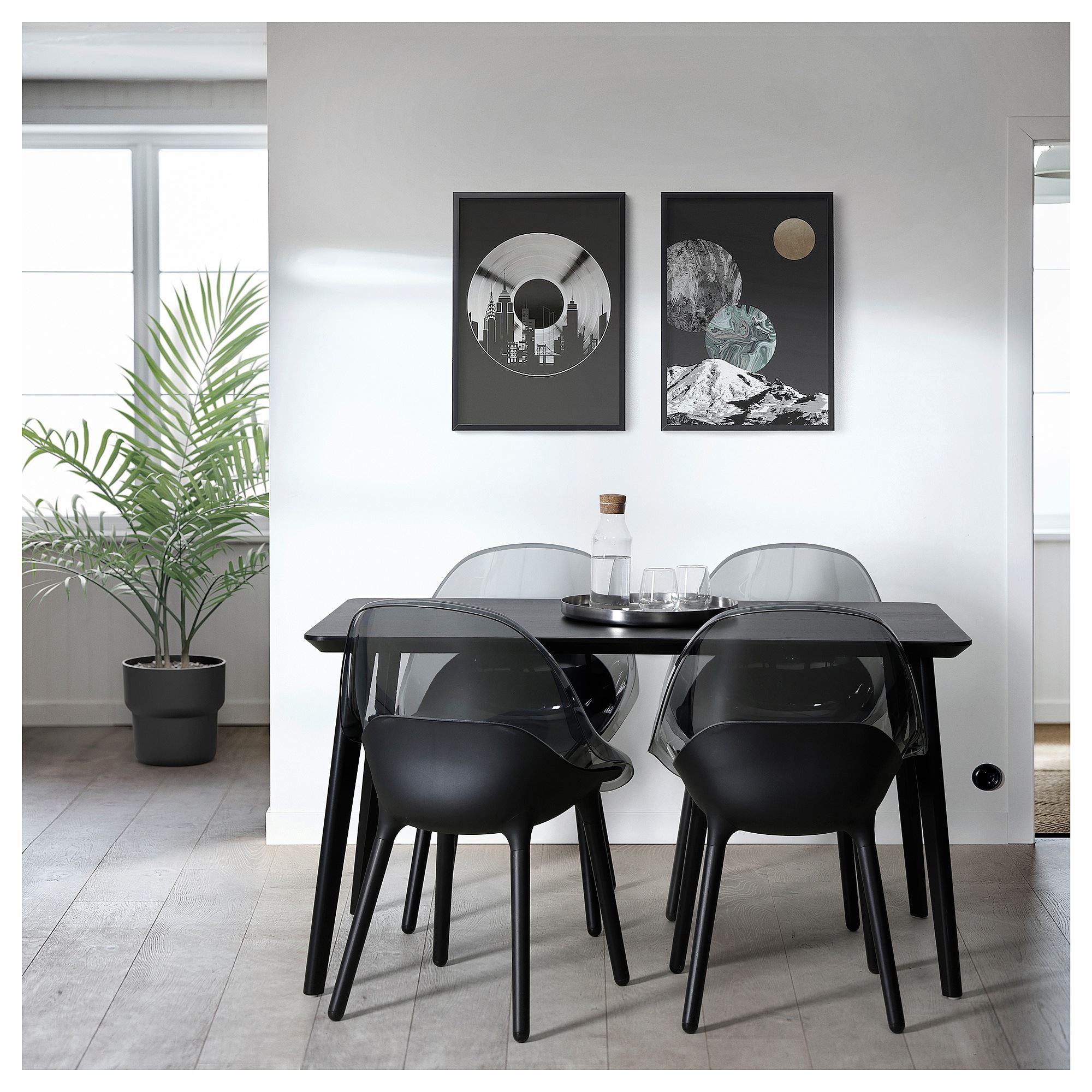 картинка Пластиковый стул BALTSAR IKEA, черный от магазина Одежда+