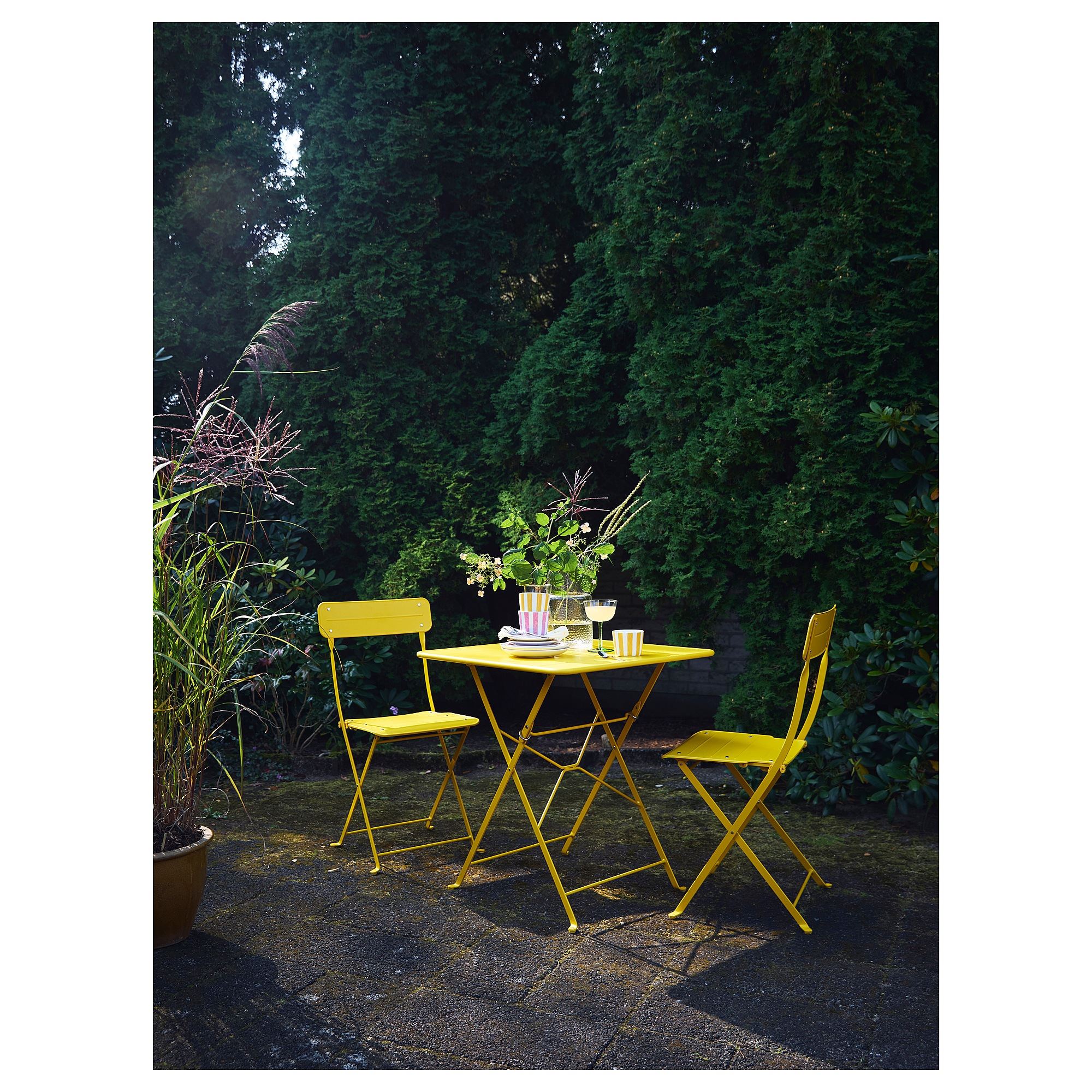 картинка Складной стол SUNDSÖ IKEA, 65x65, желтый от магазина Одежда+