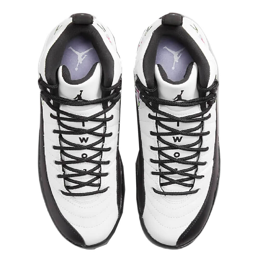 картинка Кроссовки Nike Air Jordan 12 Retro, белый/черный от магазина Одежда+