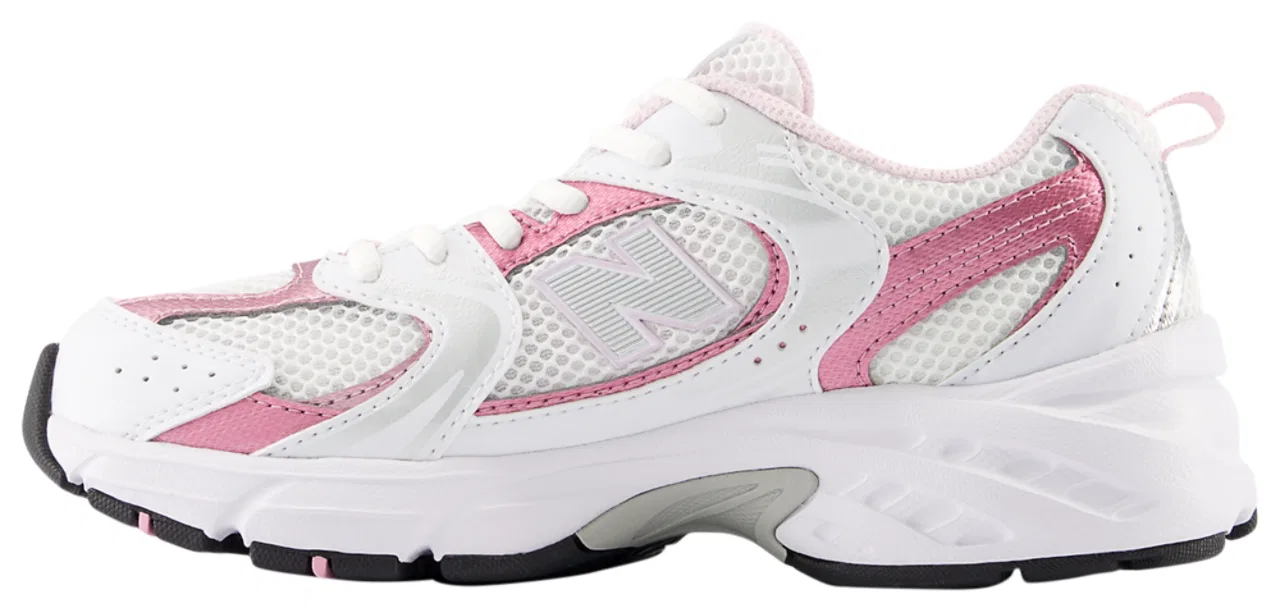 картинка Кроссовки для девочек 530 New Balance, белый/розовый от магазина Одежда+