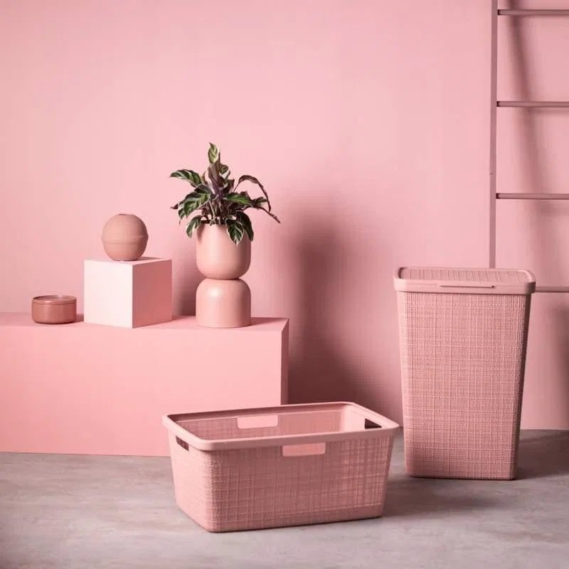 картинка Корзина для белья 46 л Curver, Pink от магазина Одежда+