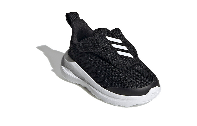 картинка Кроссовки adidas Fortarun для малышей, низкие, черно-белые от магазина Одежда+
