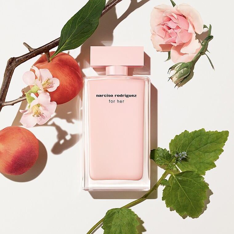 картинка Narciso Rodriguez For Her: Женский аромат от магазина Одежда+