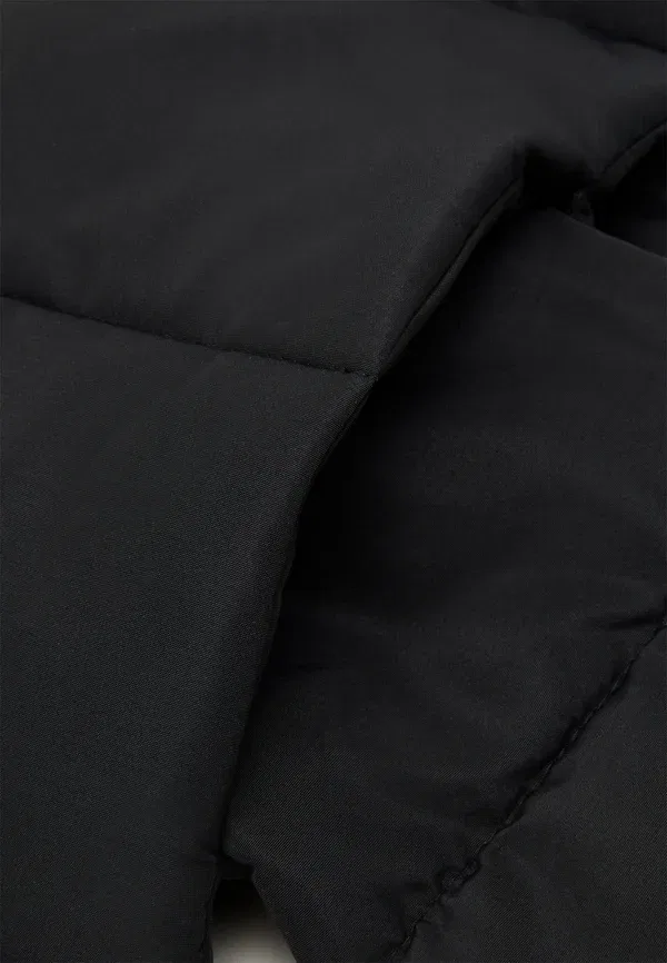 картинка Шарф-снуд Dalia puffer scarf Ellesse, черный от магазина Одежда+