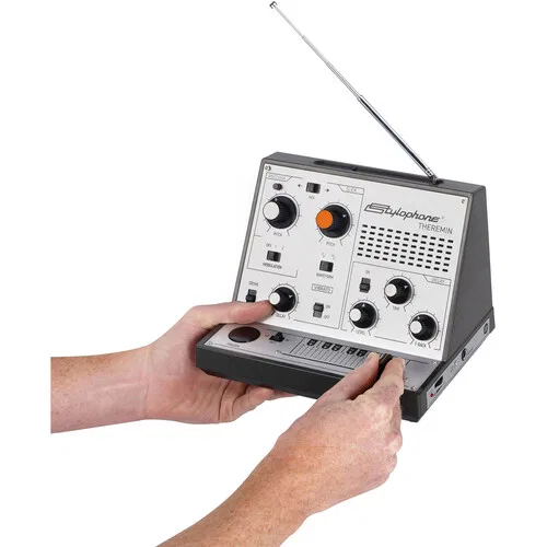 картинка Stylophone Stylophone Терменвокс Музыкальный инструмент от магазина Одежда+