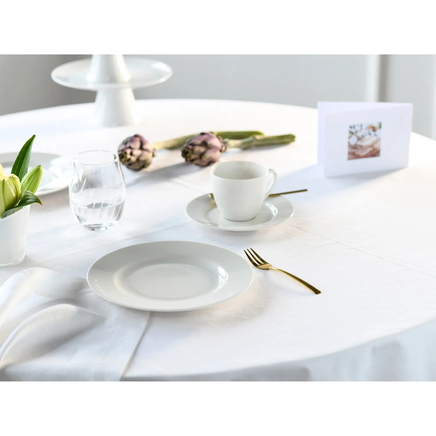 картинка Кофейный сервиз 18 предметов Venice CreaTable, Creme-White от магазина Одежда+