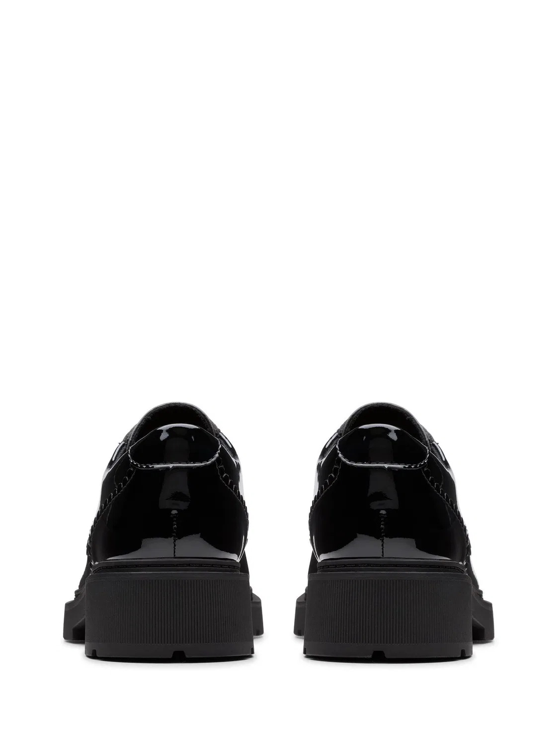 картинка Туфли-оксфорды Eris Pure Clarks, черный лакированный от магазина Одежда+