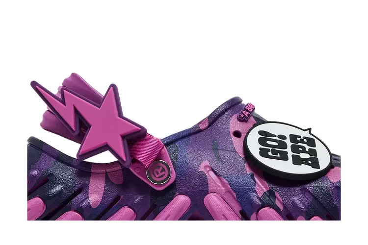 картинка Сабо BAPE x Crocs Echo RO Clog, фиолетовый от магазина Одежда+