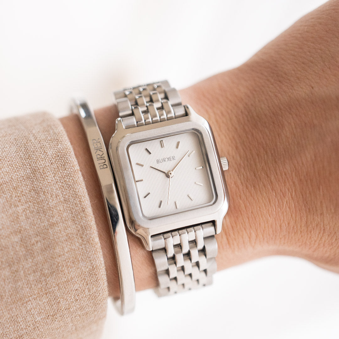 картинка Часы Macy Silver White от магазина Одежда+