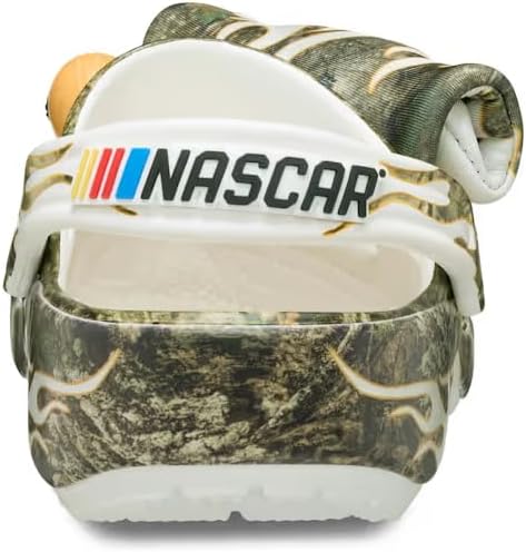 картинка Сабо Унисекс Классические Сабо NASCAR Crocs, Realtree/Camo от магазина Одежда+