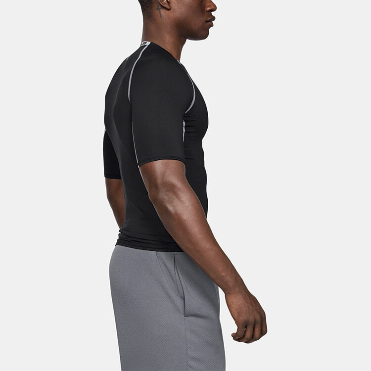 картинка Мужская одежда для фитнеса Under Armour от магазина Одежда+