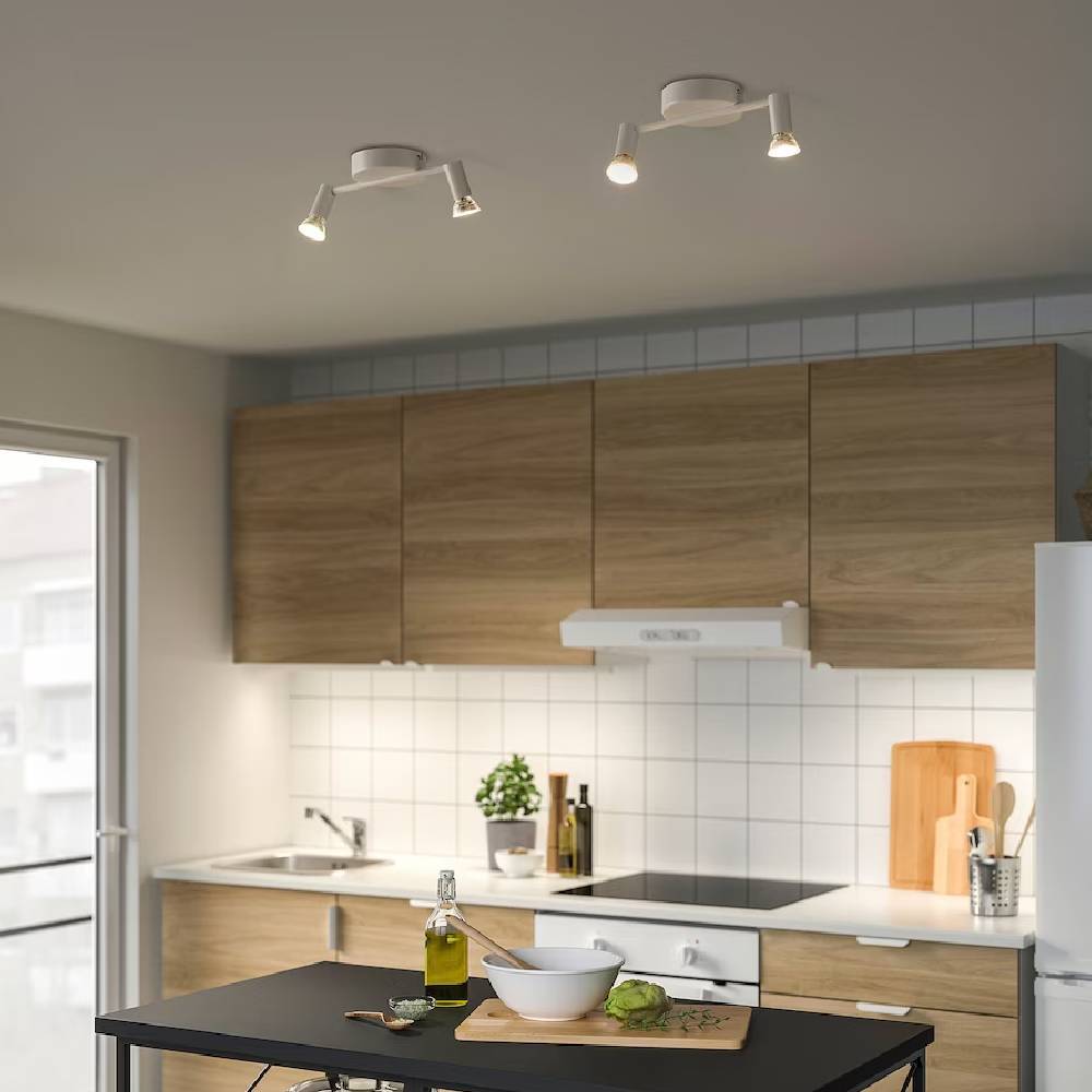 картинка Потолочный точечный светильник Ikea Krusnate 2 лампы, белый от магазина Одежда+