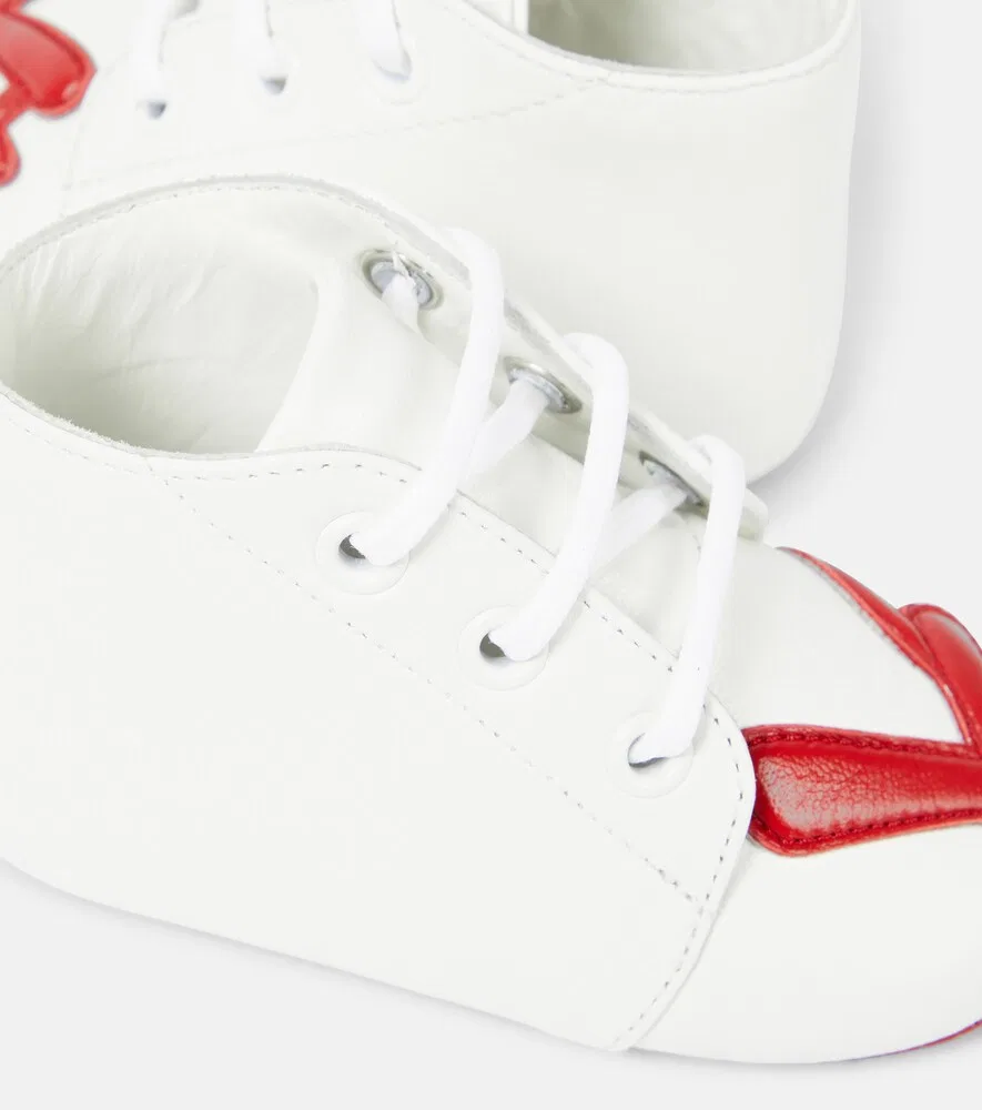 картинка Кожаные ботиночки Baby Love Christian Louboutin Kids, белый от магазина Одежда+