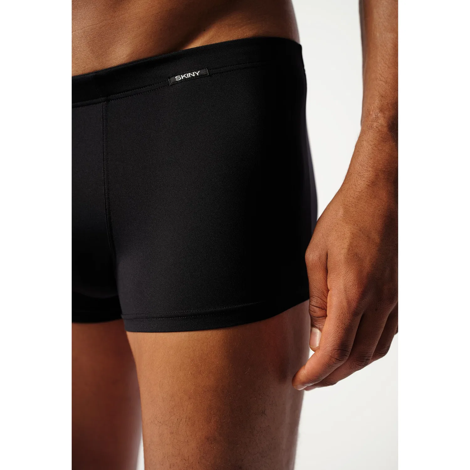 картинка Мужские классические трусы-слипы из микрофибры Skiny, Black от магазина Одежда+