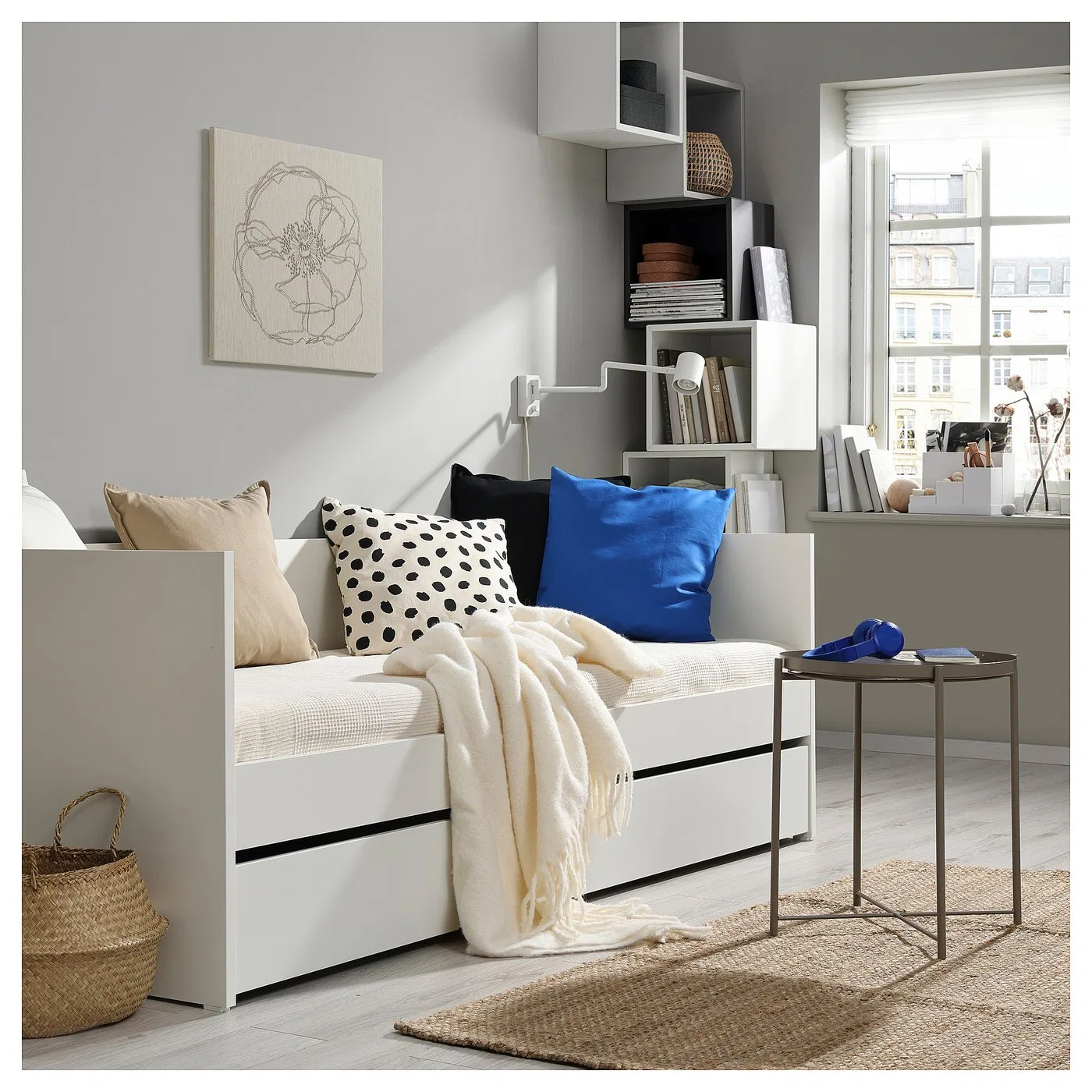 картинка Выдвижная кровать IKEA VIHALS, 80x200 см, белый от магазина Одежда+