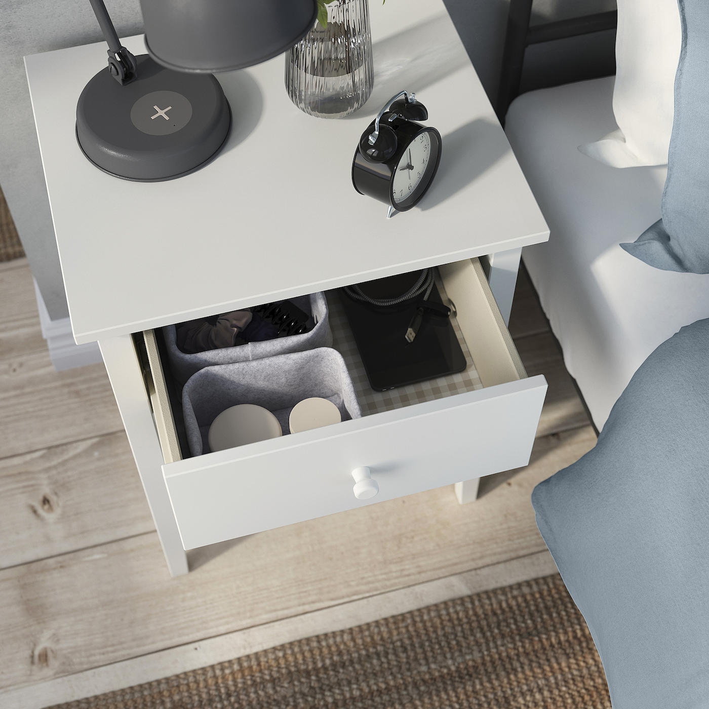 картинка Прикроватная тумба IKEA GULLABERG, 38x40x75 см, белый от магазина Одежда+