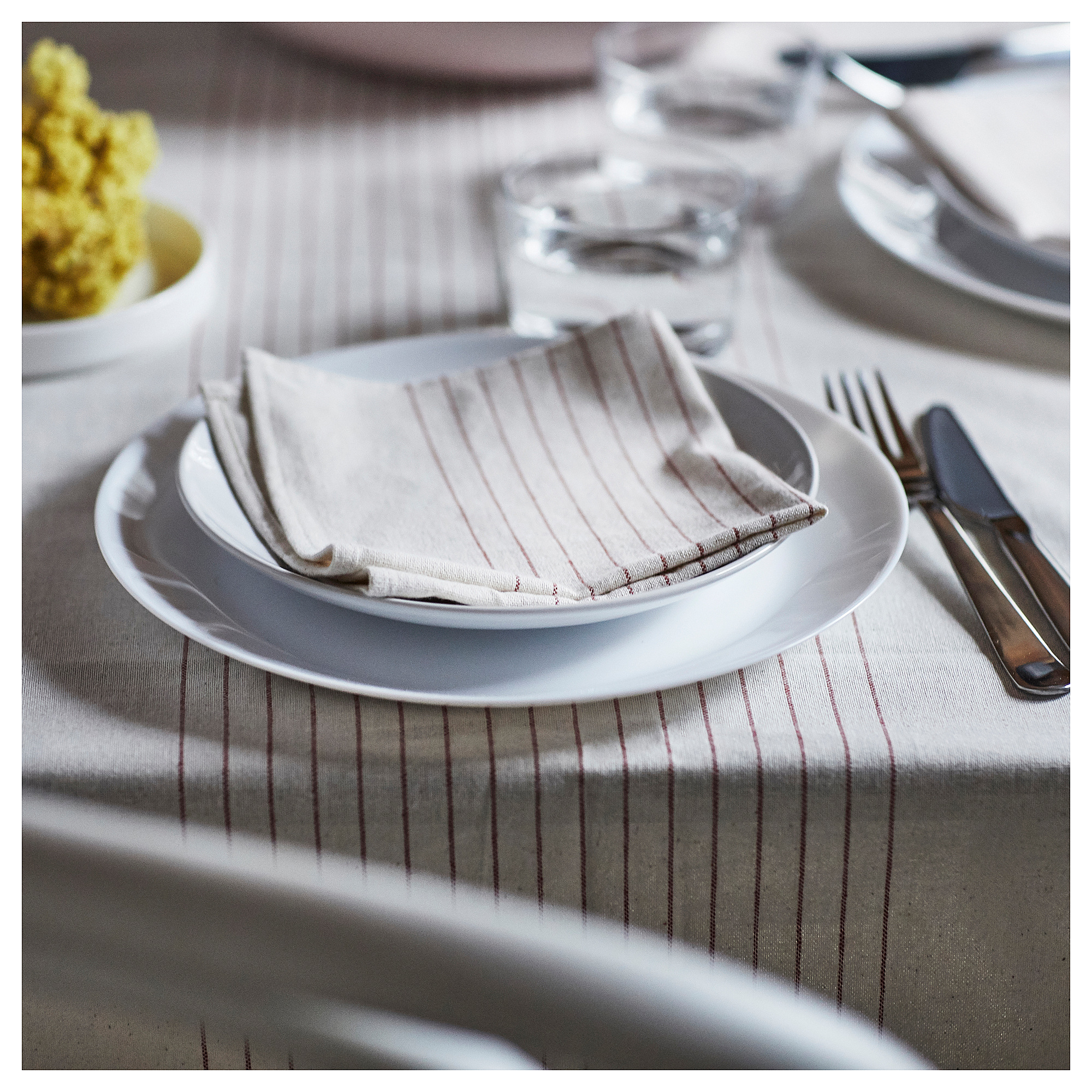 картинка Тарелка Ikea Oftast, 25 см, белый от магазина Одежда+