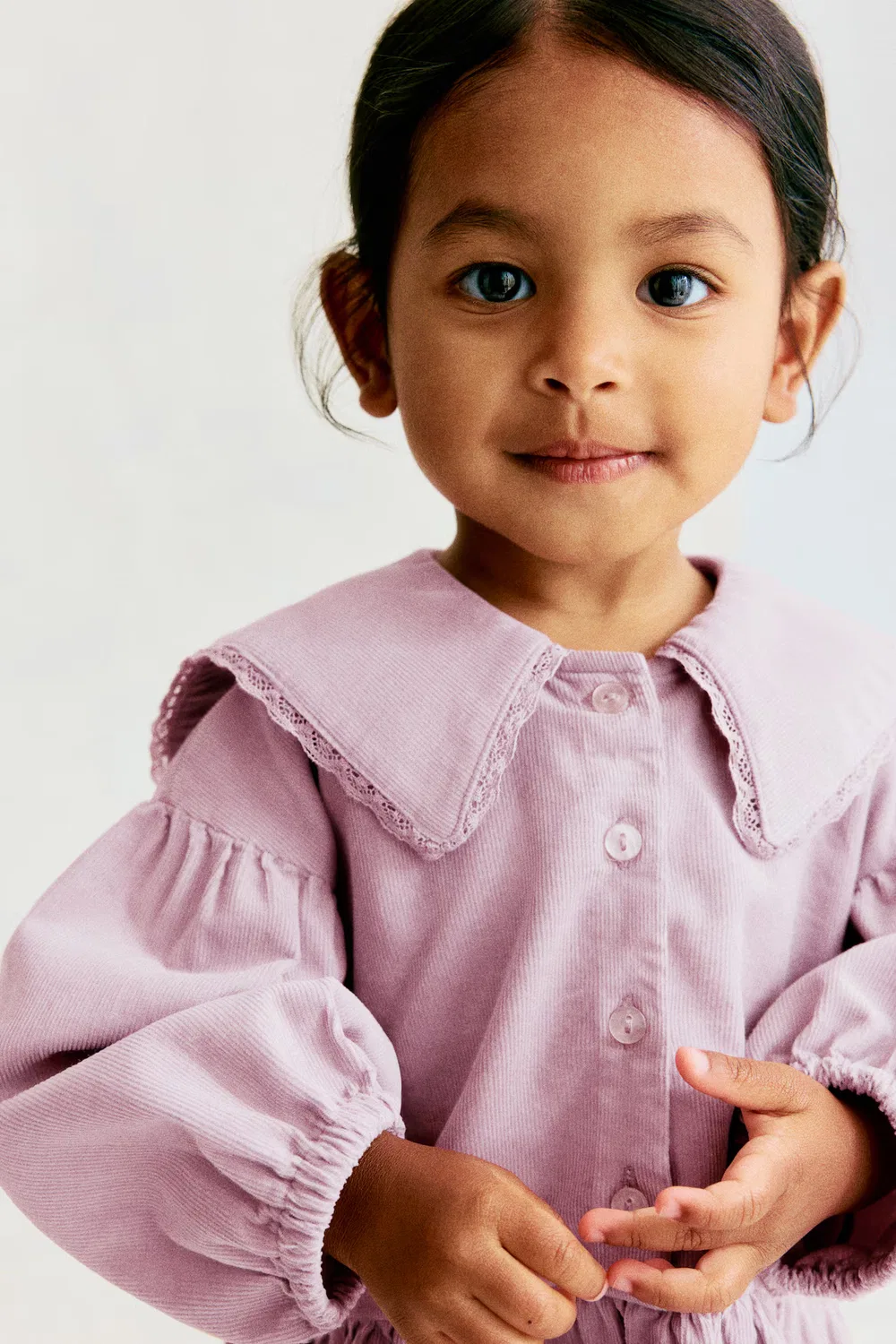картинка Платье из хлопкового вельвета H&M, Helllila от магазина Одежда+