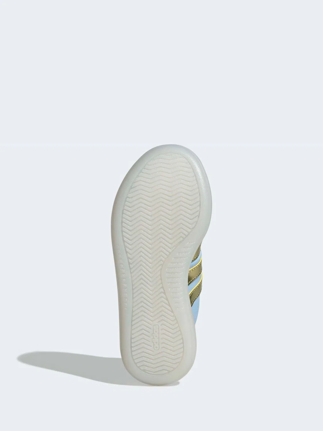 картинка Кроссовки Frozen Barreda Decode adidas, синие от магазина Одежда+