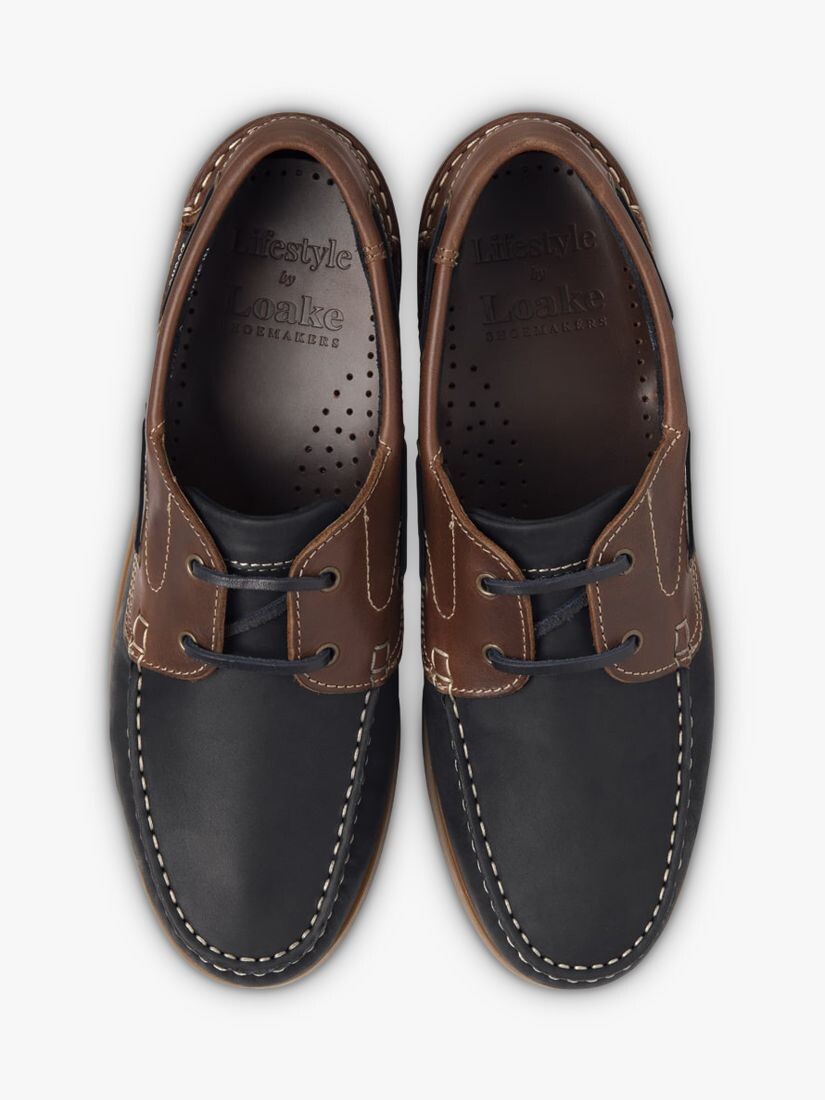 картинка Топсайдеры Loake Lymington из промасленного нубука от магазина Одежда+