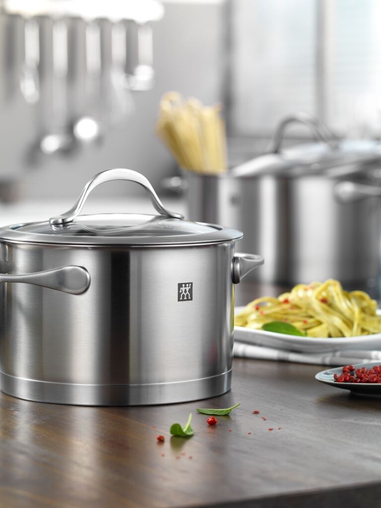 картинка Набор посуды Zwilling Essence, 9 предметов, серебряный от магазина Одежда+