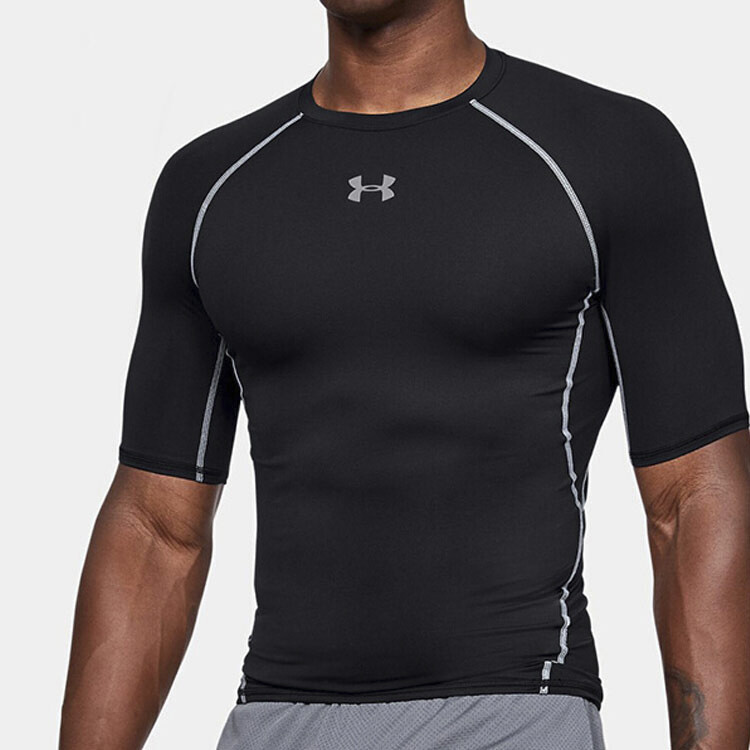 картинка Мужская одежда для фитнеса Under Armour от магазина Одежда+