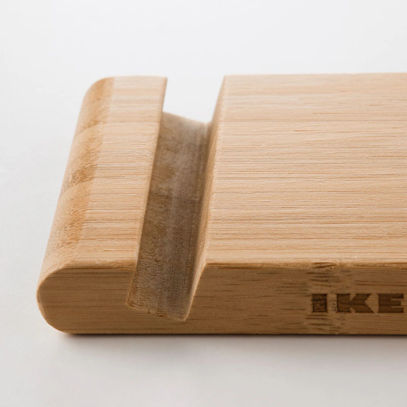 картинка Держатель для мобильного телефона/планшета, бамбук, BERGENES IKEA от магазина Одежда+