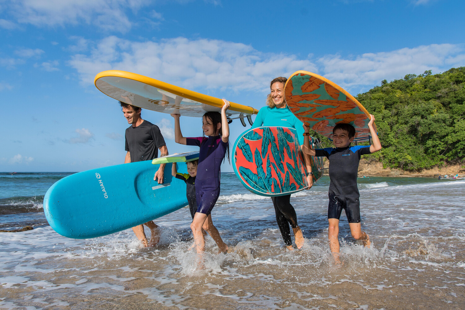 картинка ЛЕГИНСЫ UV SURF 100 ЖЕНСКИЕ ЧЕРНЫЕ Olaian от магазина Одежда+