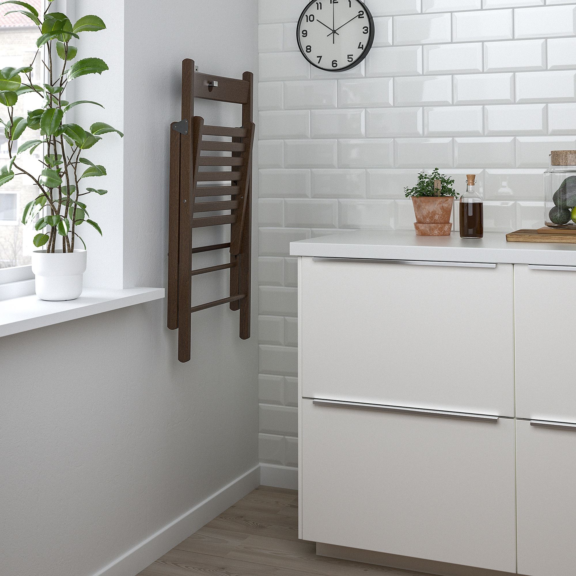 картинка Складной стул FRÖSVI IKEA, коричневый от магазина Одежда+