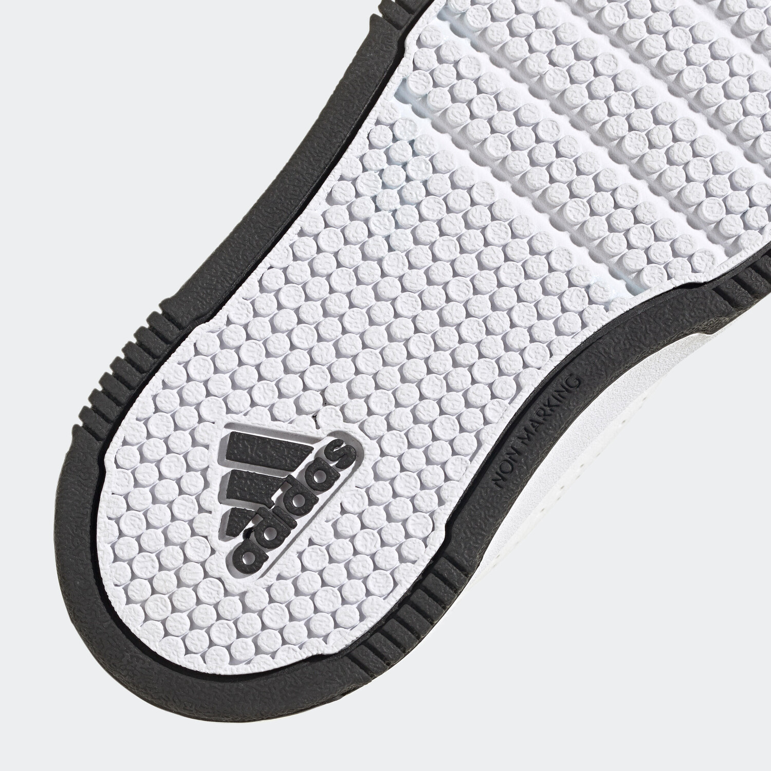 картинка Кеды Adidas детские на липучках - Tensaur белый/черный от магазина Одежда+