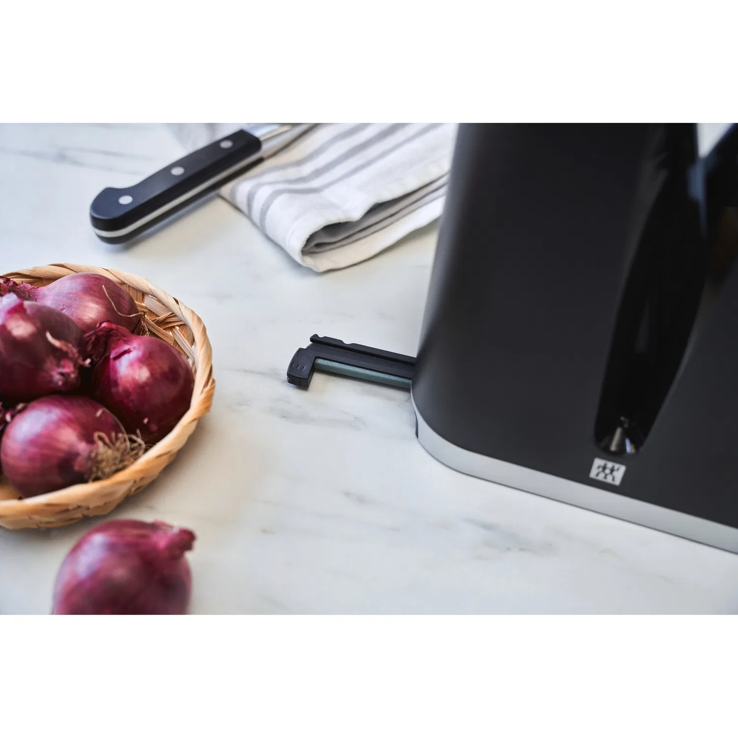 картинка Точилка для ножей V-Edge Zwilling, Черный от магазина Одежда+