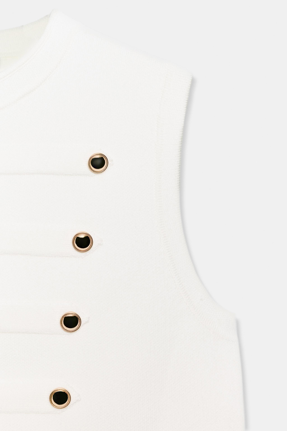 картинка Топ Zara Buttoned Waistcoat, белый от магазина Одежда+