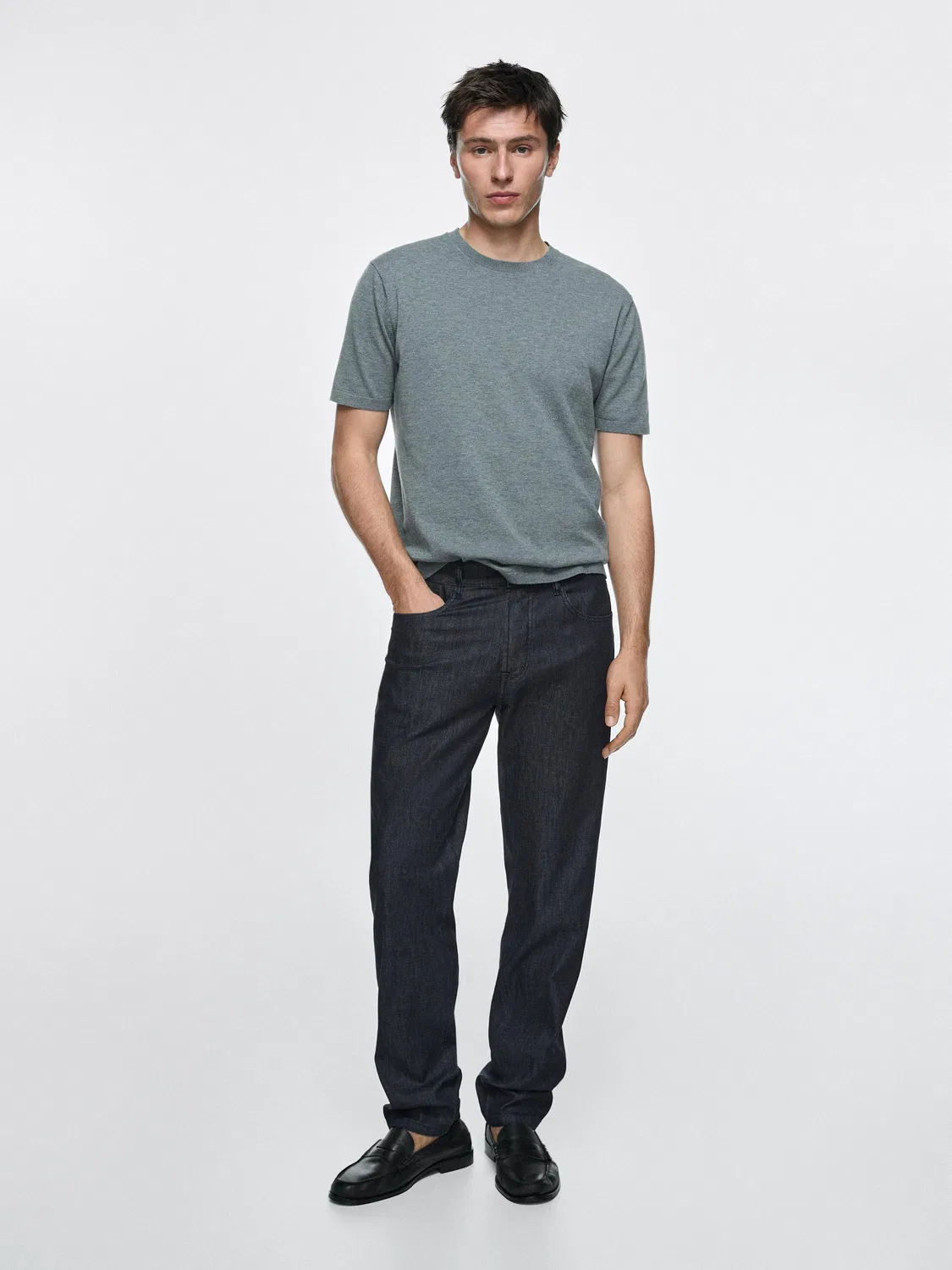 картинка Джинсы Massimo Dutti Lightweight Tapered Fit, темно-синий от магазина Одежда+