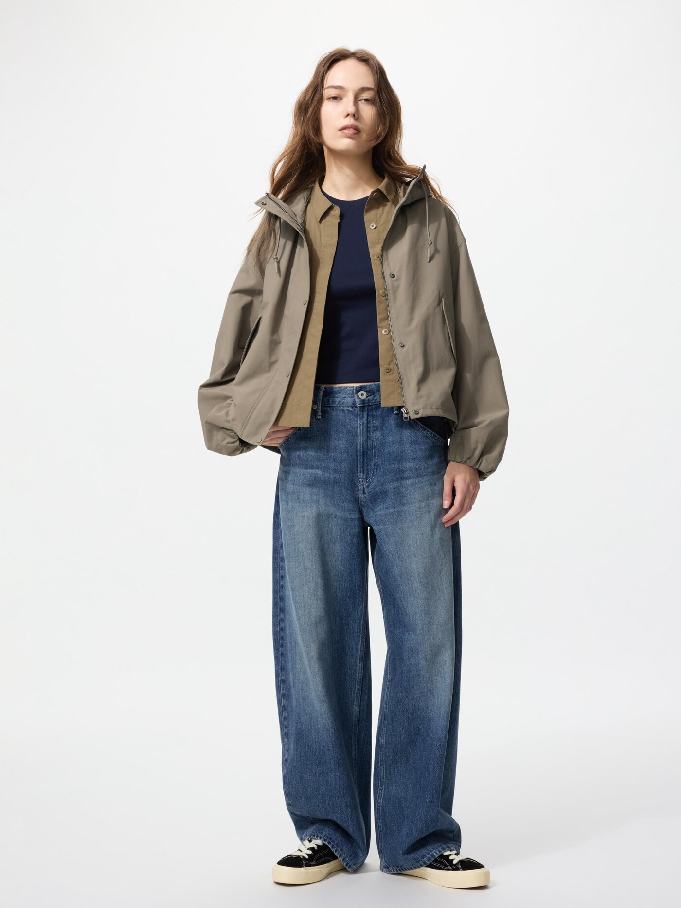 картинка Короткая женская парка Uniqlo, хаки от магазина Одежда+