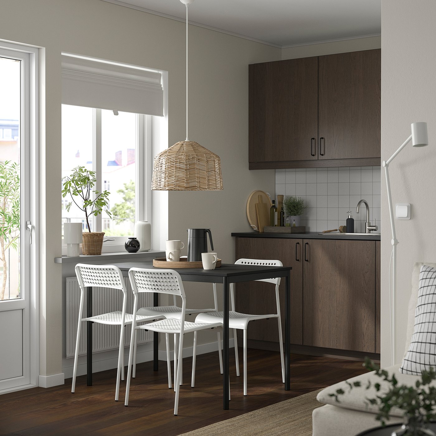 картинка Стул Ikea Sandsberg, белый от магазина Одежда+
