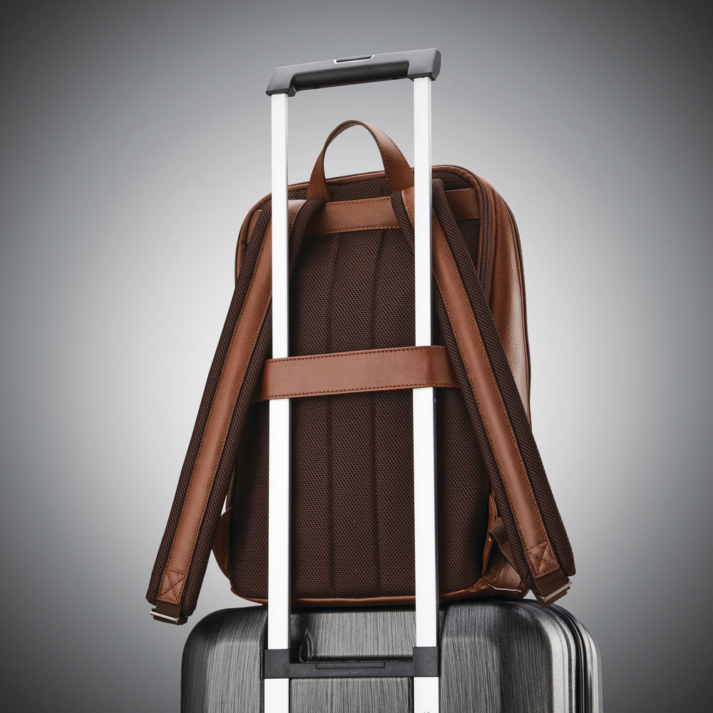 картинка Рюкзак Samsonite Classic Leather Slim (коньячный) от магазина Одежда+