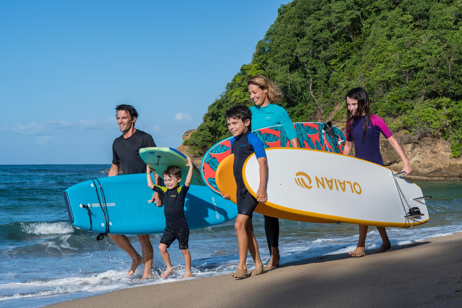 картинка ЛЕГИНСЫ UV SURF 100 ЖЕНСКИЕ ЧЕРНЫЕ Olaian от магазина Одежда+