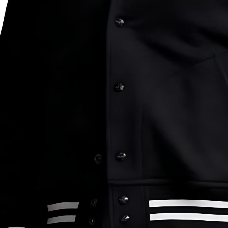 картинка Вышитая пони бейсбольная куртка Ralph Lauren, черная от магазина Одежда+