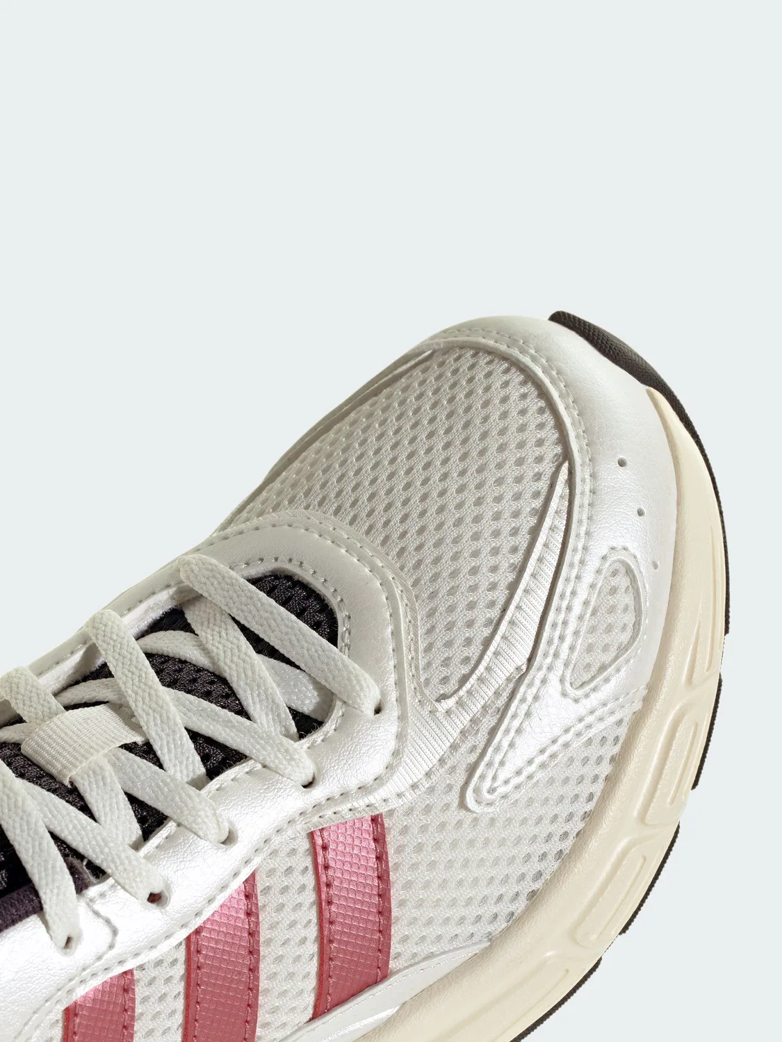 картинка Кроссовки Eclyptix 2000 adidas, белый от магазина Одежда+